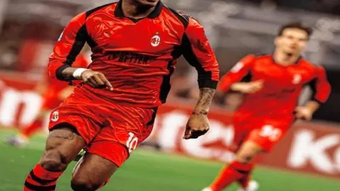 英格兰队公布：诺丁汉森林25岁中场吉布斯-怀特加盟球队